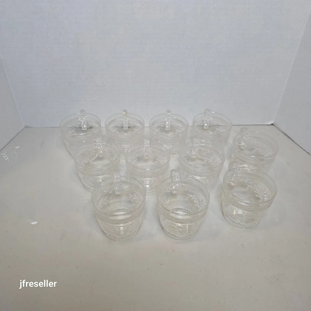 Regaline clear plastic